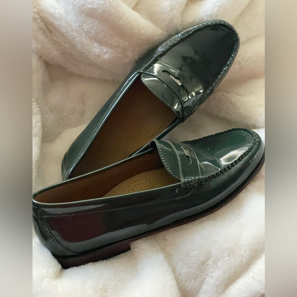 G.H. Bass Weejuns Whitney Leather penny loafers